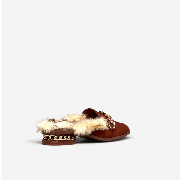 Flat mule style loafer fuzzy furry - Picture 5 of 5